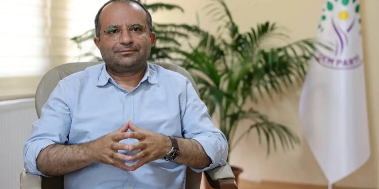 DEM Parti’li Temel’den ‘AKP’liler endişeli’ başlıklı haberlere cevap