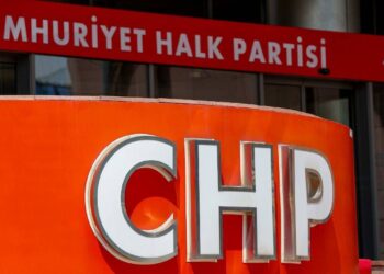 Yeni partiye geçecekler: CHP’de milletvekili istifaları başladı