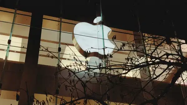 Rusya, Apple’a ceza vermeden önce uyardı