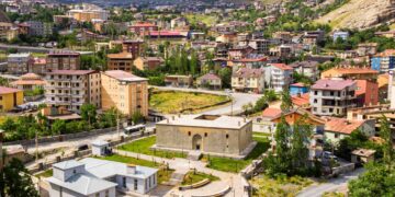 Hakkari Üniversitesi 326 yıllık medreseyi ticarileştirdi
