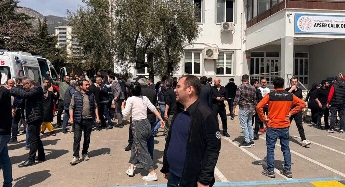 Okul katliamı failinin babası ve annesi hakkında iddianame hazırlandı