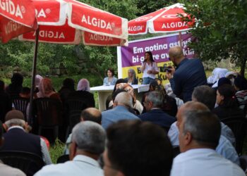 Mûş’taki halk buluşmaları sürüyor: Kürt halkının kimliği ve dilini bu ülkeye kabul ettireceğiz