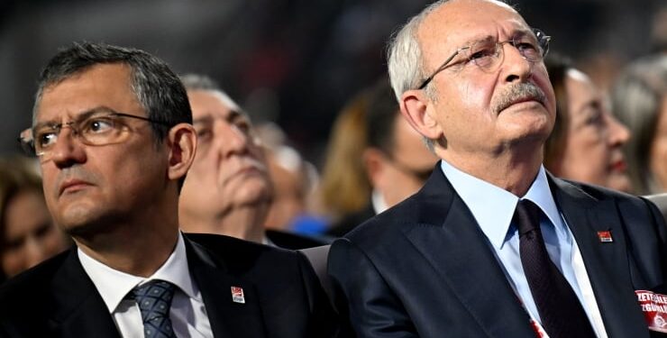 Özgür Özel’in açıklamasının ardından CHP’de istifa dalgası: 400 bin üye istifa etti