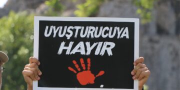 Qers’te uyuşturucu kullanımı artıyor: Bilinçli politikaların sonucu