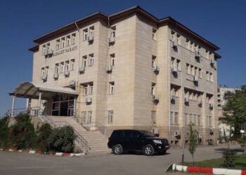 Cizîr’de ev baskınında gözaltına alınan iki kişi serbest bırakıldı