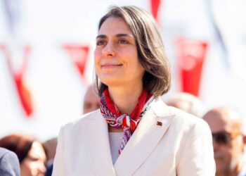 Üsküdar Belediye Başkanı Sinem Dedetaş dahil 6 kişi adliyeye sevk edildi