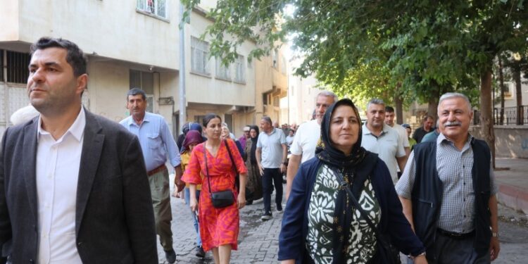 Sêrt’te fuhuş ve uyuşturucuya karşı başlatılan nöbet 4’üncü gününde