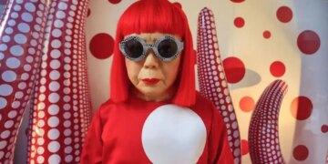 ‘Puantiyeler Kraliçes’ Yayoi Kusama yaşamını yitirdi: 97 yaşında Tokyo’da veda etti