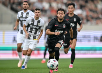 10 Kişi Kalan Beşiktaş Tur Avantajını Kaptı