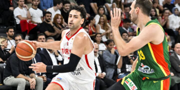 12 Dev Adam Dünya Kupası Elemelerinde İzlanda'ya Konuk Oluyor: Mutlak Parola Galibiyet
