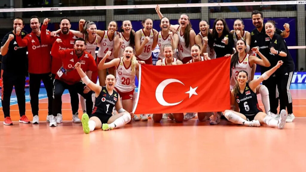17 Yaş Altında Büyük Gurur: Kadın Voleybol Milli Takımı Finalde