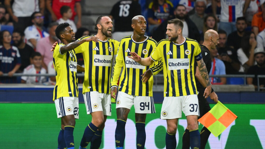 18 Yıllık Hasret Bitti: Fenerbahçe Devler Ligi'nde
