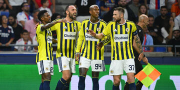 18 Yıllık Hasret Bitti: Fenerbahçe Devler Ligi'nde
