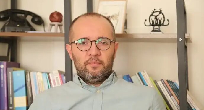Siyaset Bilimci Aksoyoğlu: Adımlar belli bir disiplinde atılmalı