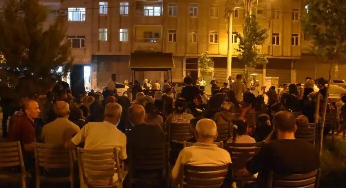 Rezan’da uyuşturucu ve çeteleşmeye karşı halk toplantısı
