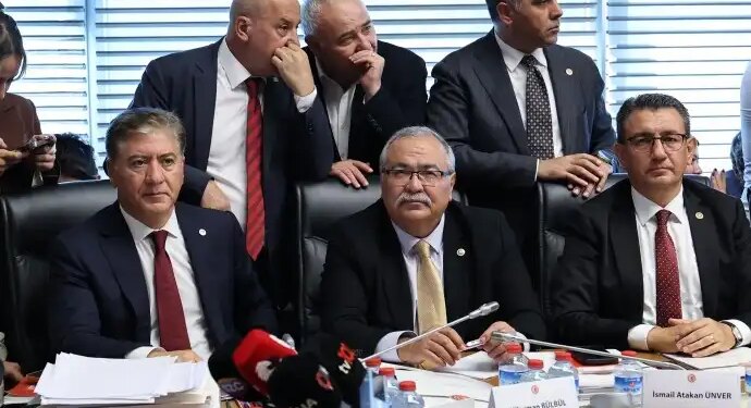 Murat Emir: Teklifi onaylayacağız