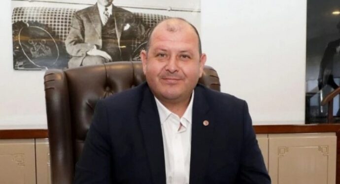 Menderes Belediyesi Başkanı Çiçek tutuklandı
