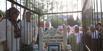 Akpınar ve Tekin anıldı: Barış için elimizden geleni yapmalıyız