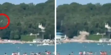Rusya’da plaja saldırı: 3’ü çocuk 7 kişi yaşamını yitirdi