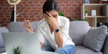 Akşam ve hafta sonu “dijital sınır” koyarak zihinsel tükenmişliği önlemenin 3 pratik yolu
