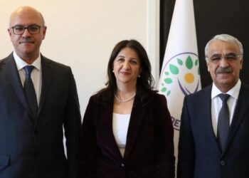 İmralı Heyeti’nden açıklama: Dolaşıma sokulan metinler süreci sabote ediyor