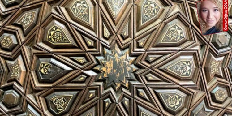 Sanat tarihçisi, arkeolog Hortoğlu, eserin uluslararası ölçekte korunması gerektiğini vurguladı