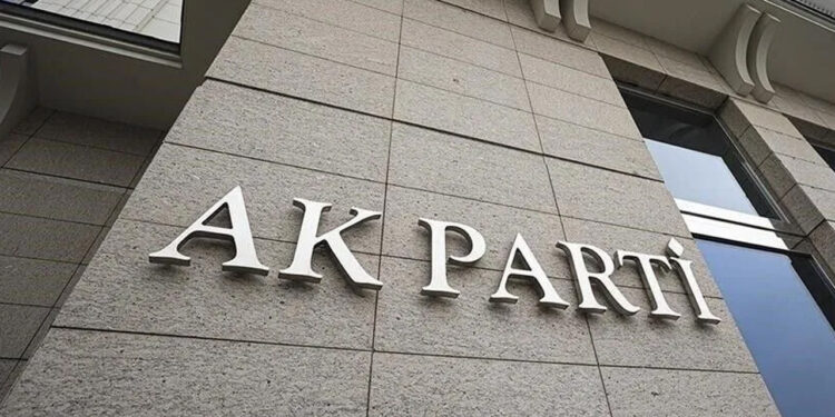 AK Parti Grubu Yarın 'Çerçeve Yasa' İçin Toplanıyor: Milletvekillerine Kritik Brifing