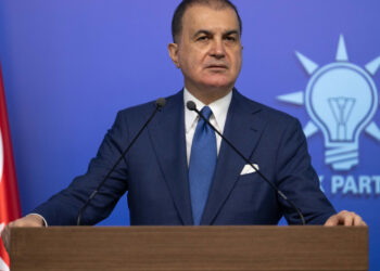 AK Parti'den DEM Parti'ye Sert Tepki: 'Partimizi ve Hükümetimizi Hedef Alan İfadeleri Reddediyoruz'