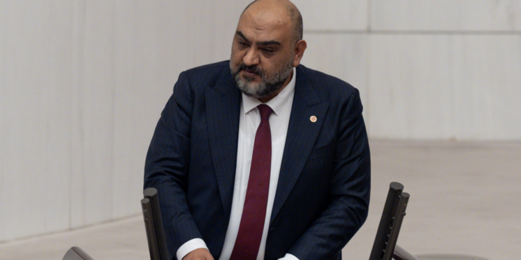 AK Parti'ye Katılacağı İddia Ediliyordu: İYİ Partili Mustafa Gürban İstifa Etti