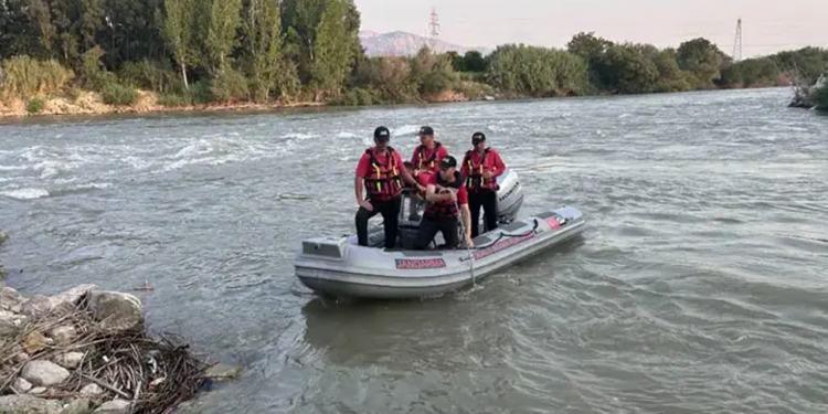 Adana'dan Acı Haber... Nehirde Kaybolan 2 Çocuktan Birinin Cesedine Ulaşıldı