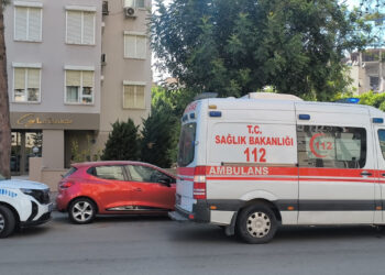 Antalya'da Günlerdir Haber Alınamayan Anne Kız Evlerinde Ölü Bulundu