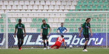 Bir Zamanlar Avrupa'da Oynuyorlardı! Eski Süper Lig Devi Denizlispor Lig Başlamadan Küme Düşüyor