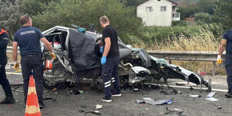 Bolu'da Feci Kaza! Bir Ölü, İki Ağır Yaralı