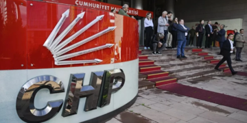 CHP Kongre Süreci İçin Düğmeye Bastı: 5 İle Yeni Yönetim Atandı