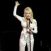 Country Müziğin Efsanesi Dolly Parton Hayatını Kaybetti