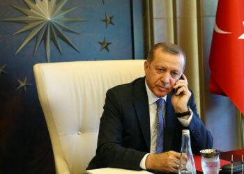 Cumhurbaşkanı Erdoğan'dan Telefon Trafiği