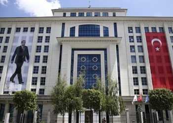 Cumhurbaşkanı Erdoğan'ın Onayı Bekleniyor: Bir Belediye Başkanı Daha AK Parti Yolunda