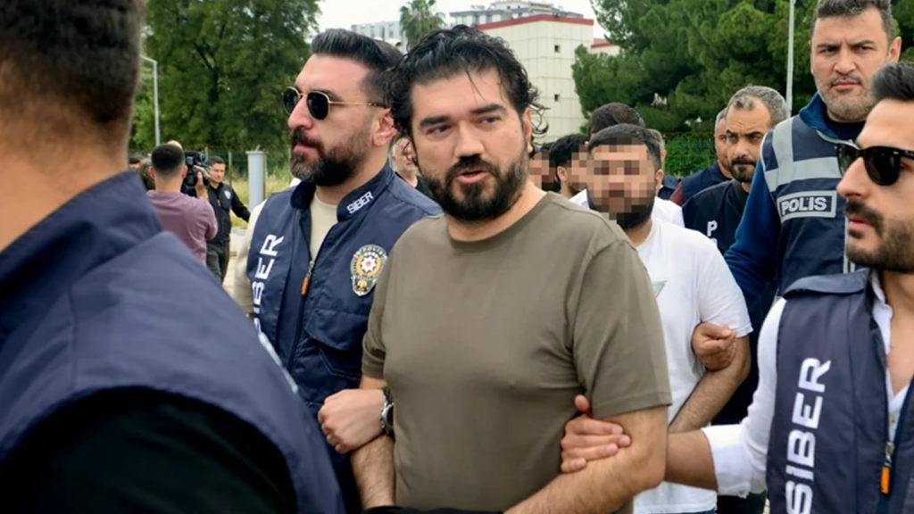 Dosyaya Bilirkişi Raporu Sunuldu, Rasim Ozan Kütahyalı Tahliye Edildi
