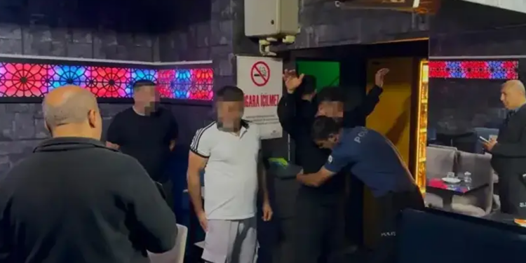 Eğlence Mekanlarına İnsan Ticareti ve Fuhuş soruşturması: 19 Şüpheli Tutuklandı