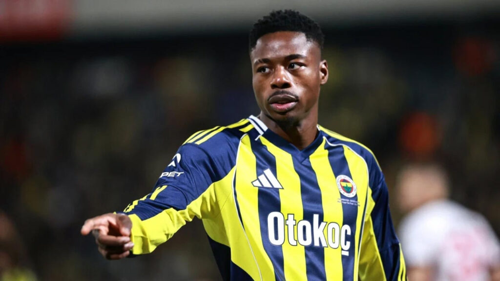 Fenerbahçe'de Bir Veda Daha: Musaba da İngitere'nin Yolunu Tuttu
