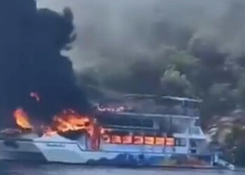 Fethiye'de Can Pazarı: Yanan Gemiden Atlayarak Kurtuldular