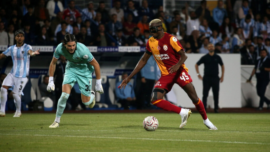 Galatasaray, Erzurum'da Gol Olup Yağdı: Osimhen Yıldızlaştı