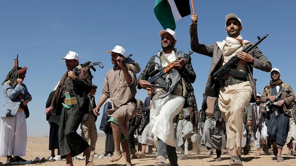 Husiler Suudi Arabistan Gemisini Vurdu