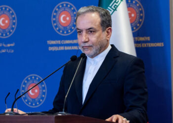 İran Masayı Dağıttı, Şartını Açıkladı: ABD ile Herhangi Bir Müzakere Yürütmüyoruz