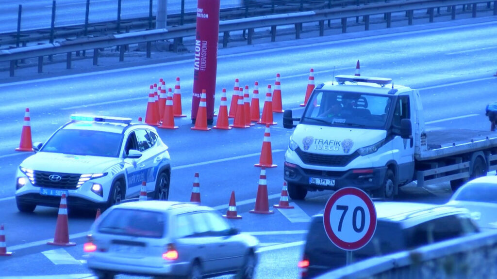 İstanbullular Dikkat! Bu Yollar Trafiğe Kapatıldı; Arlarında FSM Köprüsü' de Var