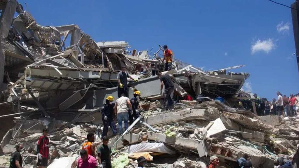 Kolombiya'daki Depremde Can Kaybı 294'e Yükseldi: 320 Kişi Kayıp