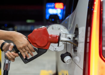 ÖTV İndirimi Buhar Oldu! Motorin ve Benzine Dev Zam