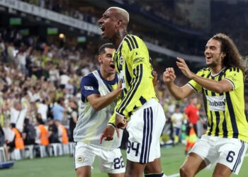 Talisca Fenerbahçe'ye Veda Mı Ediyor? Konyaspor Maçı Kadrosundan Çıkarıldı