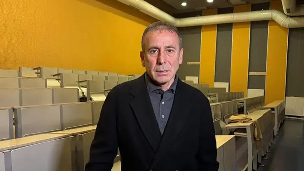 Teknik Direktör Abdullah Avcı'nın Acı Günü: Annesi Vefat Etti
