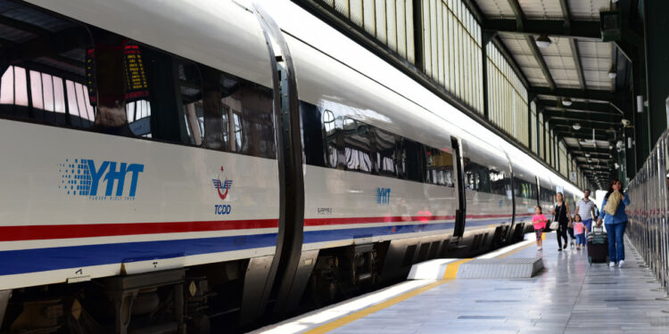 Tren Biletlerine Zam Sinyali! İstanbul-Ankara Arası 1000 Lirayı Aşacak